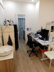 Ang Mo Kio Avenue 1 (D20), Shop House #576592541
